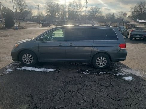 Used 2010 Honda Odyssey EX-L image 3
