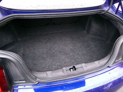 Used 2016 Ford Mustang Premium image 24