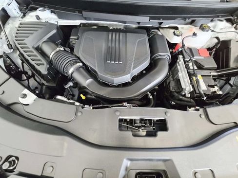 New 2026 Chevrolet Traverse LT image 15