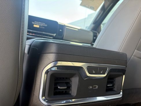 Used 2022 GMC Sierra 1500 SLT w/ SLT Premium Plus Package image 16