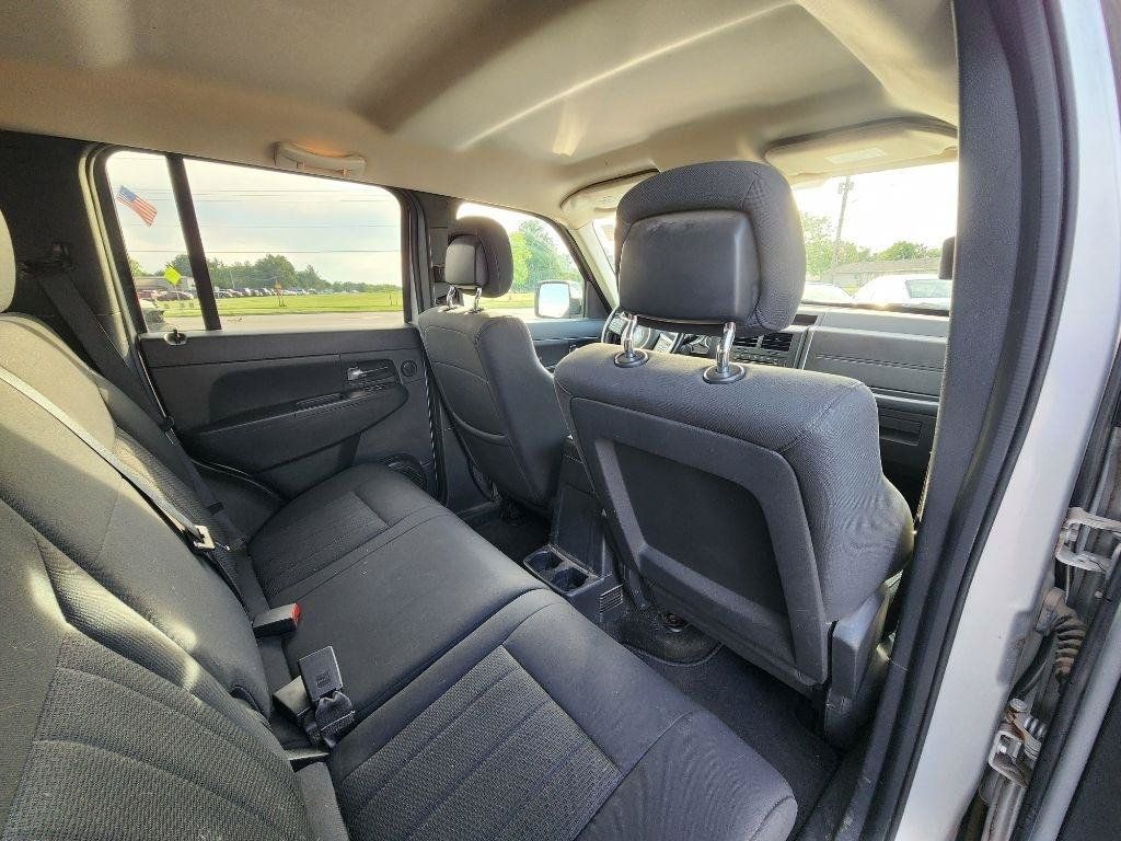 Used 2011 Jeep Liberty Sport AWD/4WD image 20