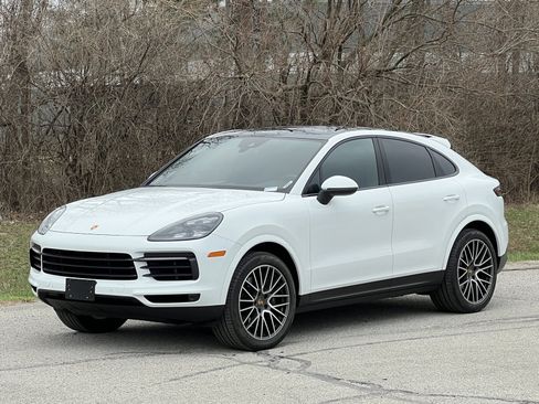 Certified 2021 Porsche Cayenne Coupe image 1