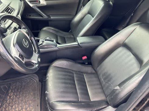 Used 2012 Lexus CT 200h Premium w/ Premium Audio Pkg (F Sport) FWD image 11