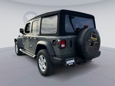 Used 2022 Jeep Wrangler Unlimited Sport image 4