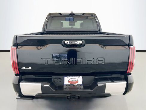 Used 2024 Toyota Tundra Limited AWD/4WD image 5