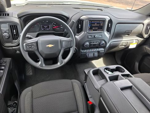 New 2026 Chevrolet Silverado 1500 Custom image 17