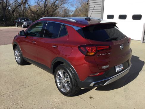 Used 2023 Buick Encore GX Essence w/ Experience Buick Package image 8