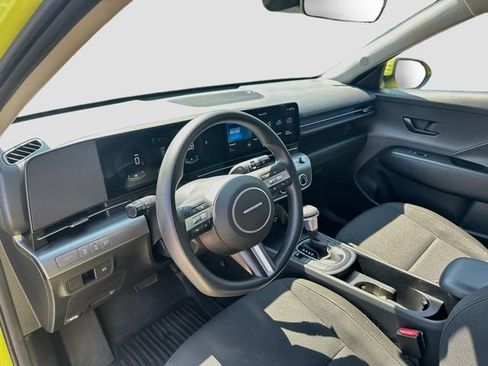 Used 2024 Hyundai Kona SE AWD/4WD image 10