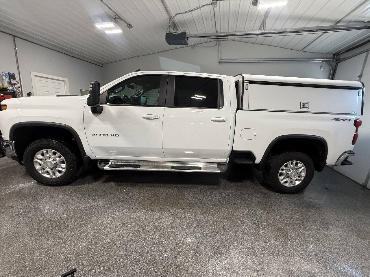 Used 2020 Chevrolet Silverado 2500 LT w/ Convenience Package AWD/4WD image 7