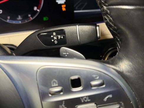 Used 2019 Mercedes-Benz S 560 Sedan image 19