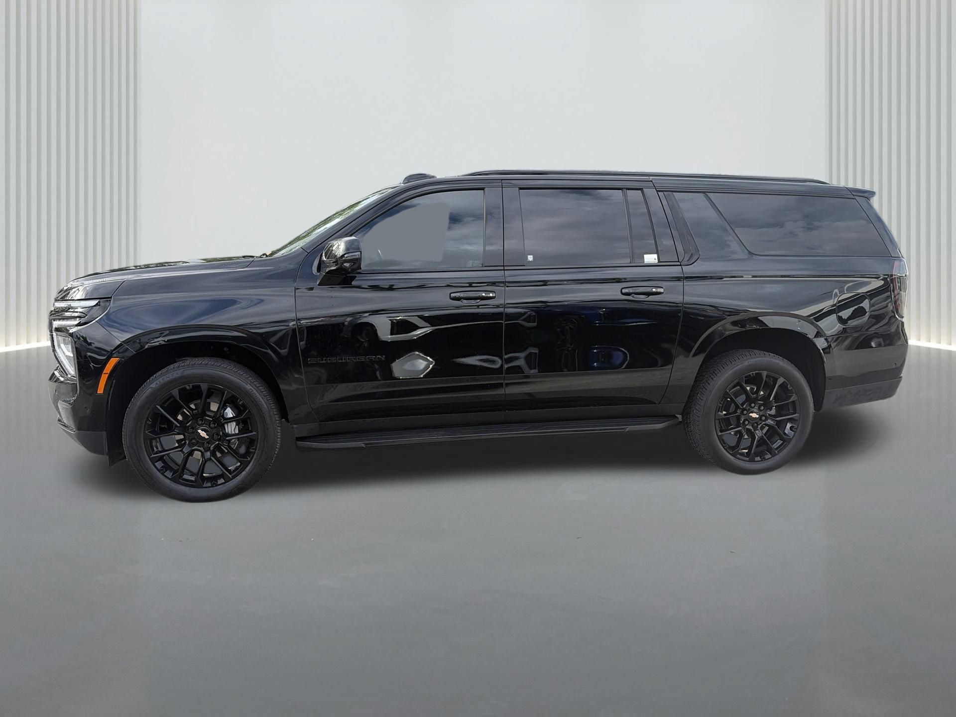 Used 2026 Chevrolet Suburban RST w/ Comfort Package RWD image 3