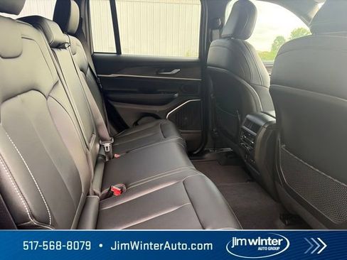 Used 2026 Jeep Grand Cherokee Limited AWD/4WD image 15