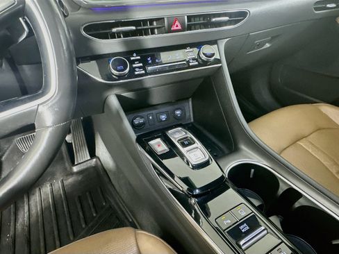 Used 2021 Hyundai Sonata Limited FWD image 25