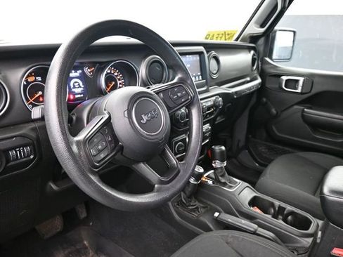 Used 2022 Jeep Wrangler Sport image 21