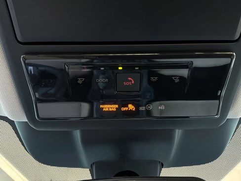 Used 2026 Toyota RAV4 XLE Premium AWD/4WD image 19