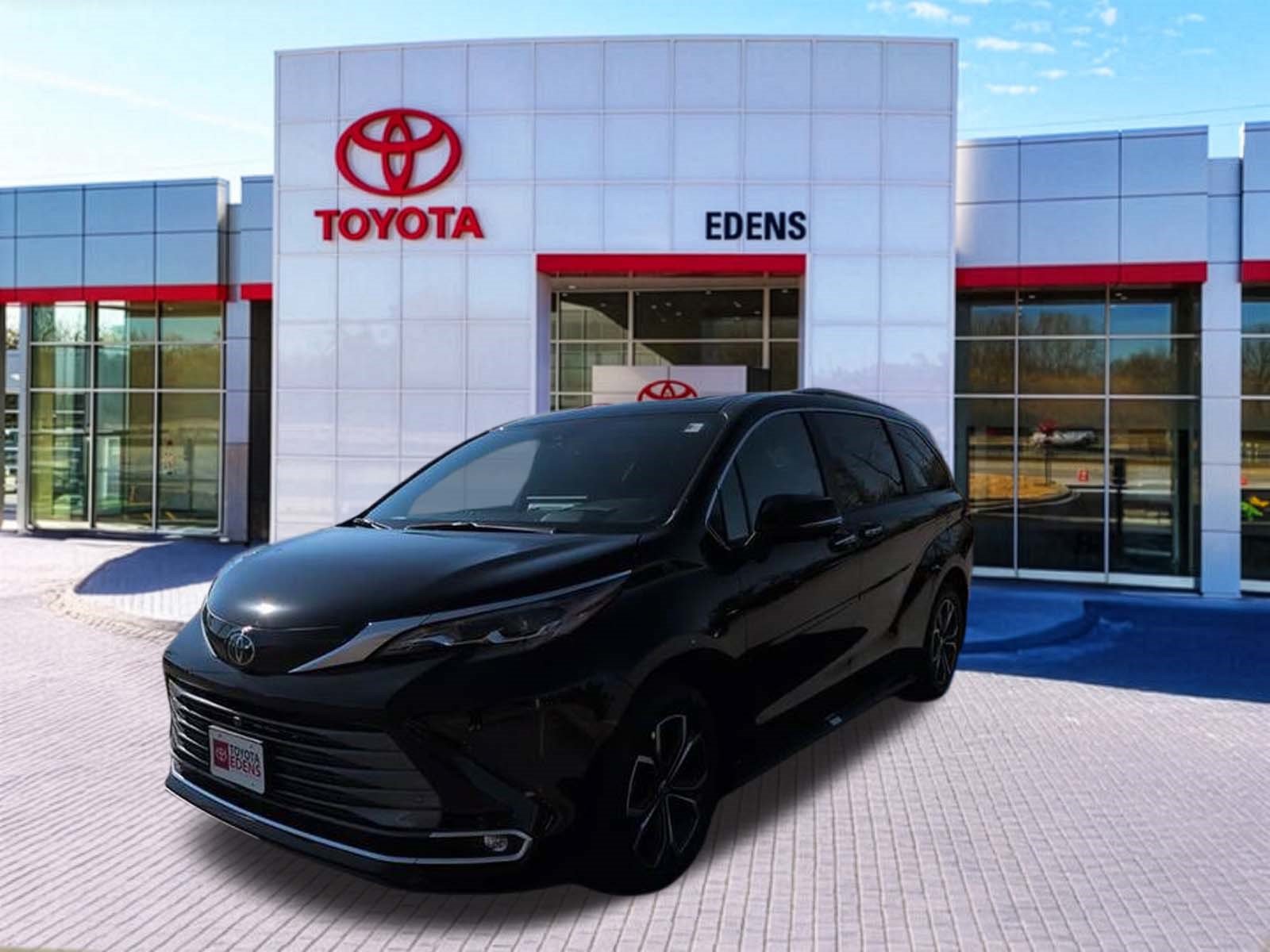 New 2026 Toyota Sienna Platinum AWD/4WD image 10