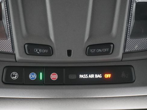 Used 2021 Chevrolet Silverado 2500 LT w/ Fleet Comfort Package image 20