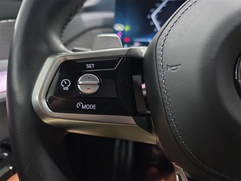 Certified 2023 BMW 760i xDrive w/ Executive Package image 17