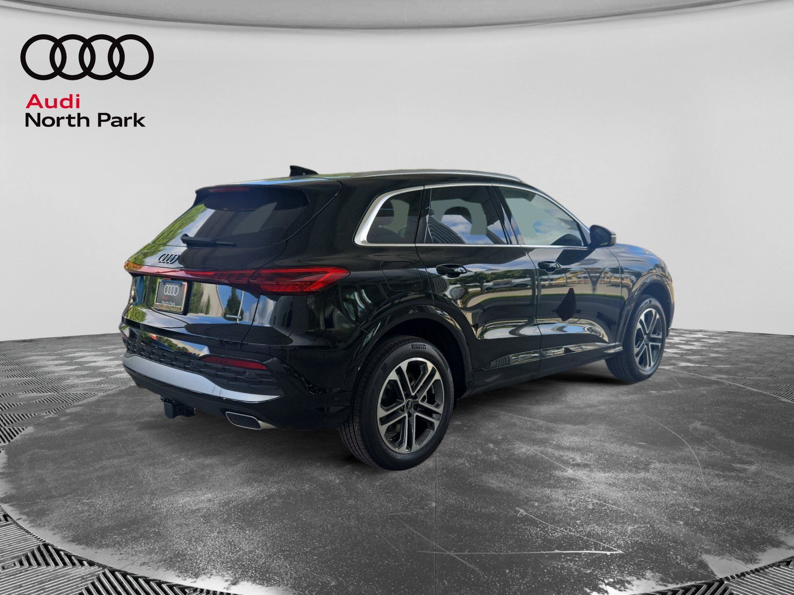 New 2026 Audi Q5 Premium AWD/4WD image 5