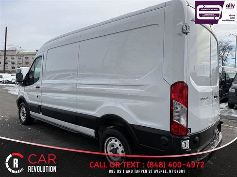 Used 2019 Ford Transit 150 148 Medium Roof image 4