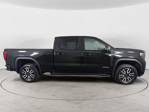 Used 2024 GMC Sierra 1500 AT4 w/ Technology Package image 6
