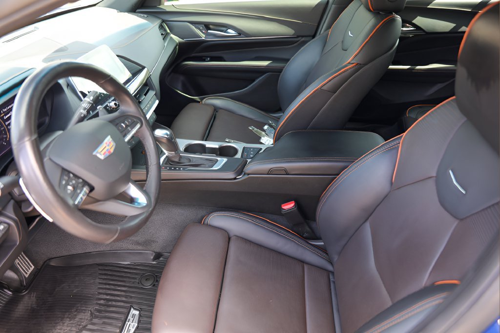 Used 2023 Cadillac CT4 Sport w/ Technology Package RWD image 9