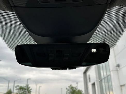 Certified 2023 Volkswagen Taos SEL AWD/4WD image 39
