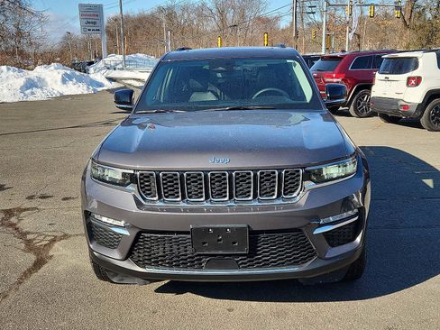 Used 2022 Jeep Grand Cherokee Limited 4xe image 2