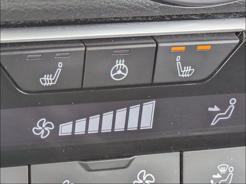 Used 2024 Nissan Sentra SV w/ All-Weather Package FWD image 22