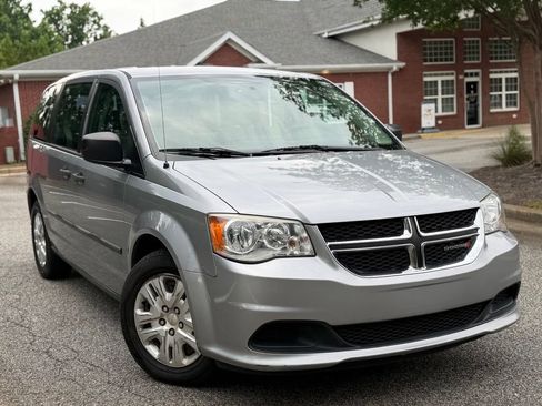 Used 2015 Dodge Grand Caravan American Value Package FWD image 7