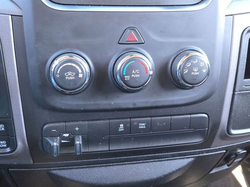 Used 2014 RAM 1500 Express image 24