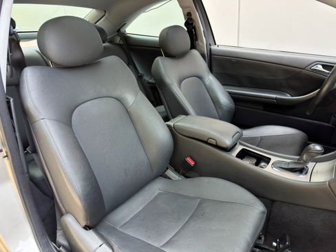 Used 2004 Mercedes-Benz C 230 Coupe image 30