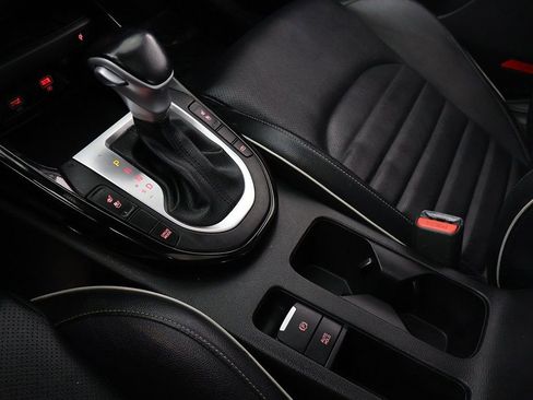 Used 2022 Kia Forte GT-Line w/ GT-Line Premium Package image 48