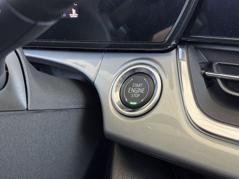 New 2025 Chevrolet Trax LT w/ LT Convenience Package image 23