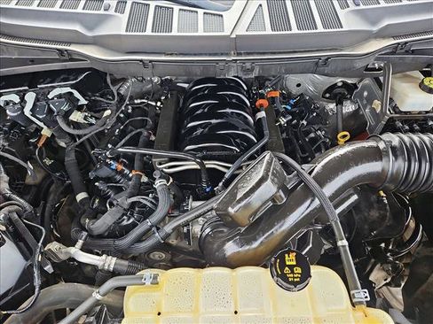 Used 2022 Ford F150 Lariat image 23