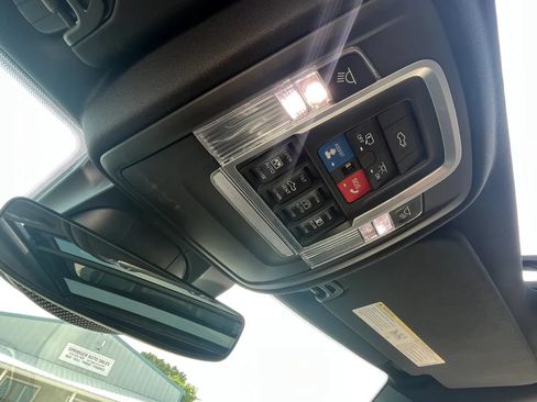 Used 2019 RAM 1500 Limited w/ Advanced Safety Group AWD/4WD image 22