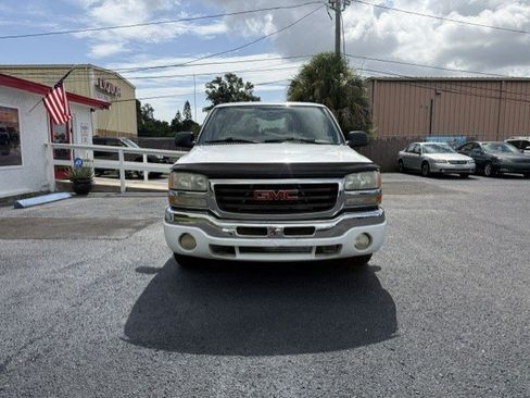Used 2004 GMC Sierra 1500 SLE RWD image 2