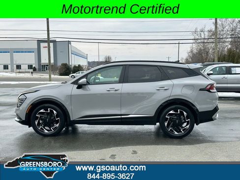 Used 2023 Kia Sportage SX image 2