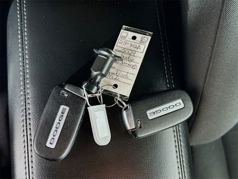 Used 2024 Dodge Durango SXT w/ SXT Blacktop Group image 36