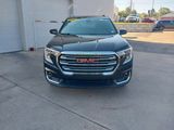 Used 2024 GMC Terrain SLT image 2
