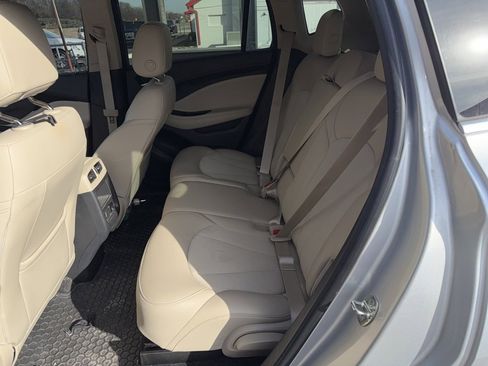 Used 2018 Buick Envision Preferred image 10