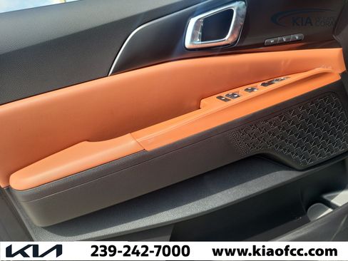 New 2026 Kia Carnival SX FWD image 21
