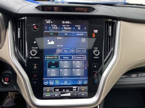 Used 2023 Subaru Outback Limited image 17