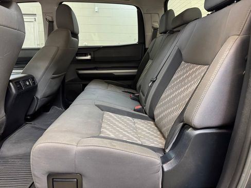 Used 2018 Toyota Tundra SR5 w/ SR5 Upgrade Package image 16