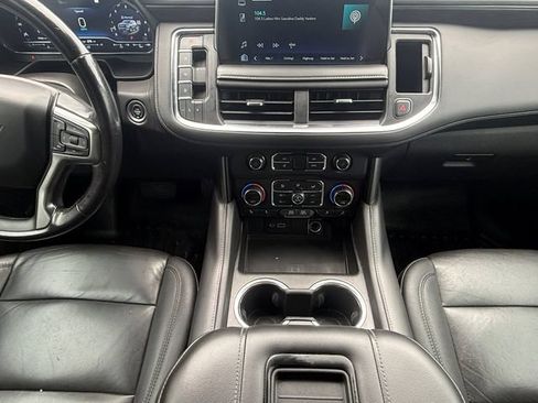 Used 2022 Chevrolet Tahoe Z71 AWD/4WD image 3