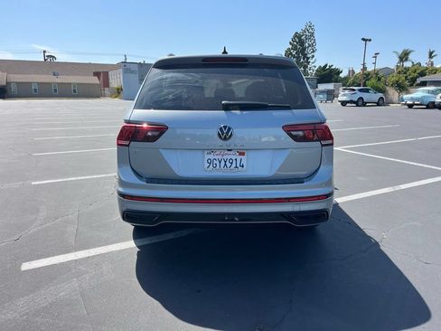 Used 2023 Volkswagen Tiguan SE R-Line FWD image 5