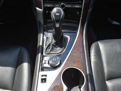 Used 2019 INFINITI Q50 Luxe w/ Essential Package (3.0T Luxe) RWD image 22