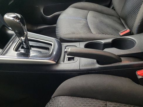 Used 2018 Nissan Sentra SR w/ SR Midnight Edition Package image 26