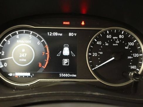 Used 2024 Nissan Versa SV FWD image 16