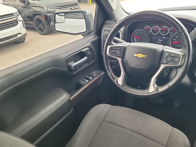 Used 2021 Chevrolet Silverado 1500 LT AWD/4WD image 14